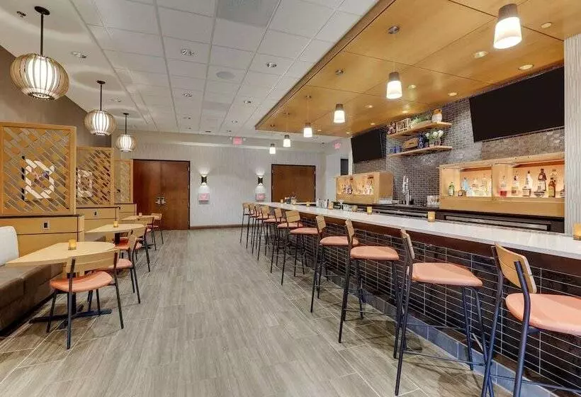 Drury Plaza Hotel Tallahassee