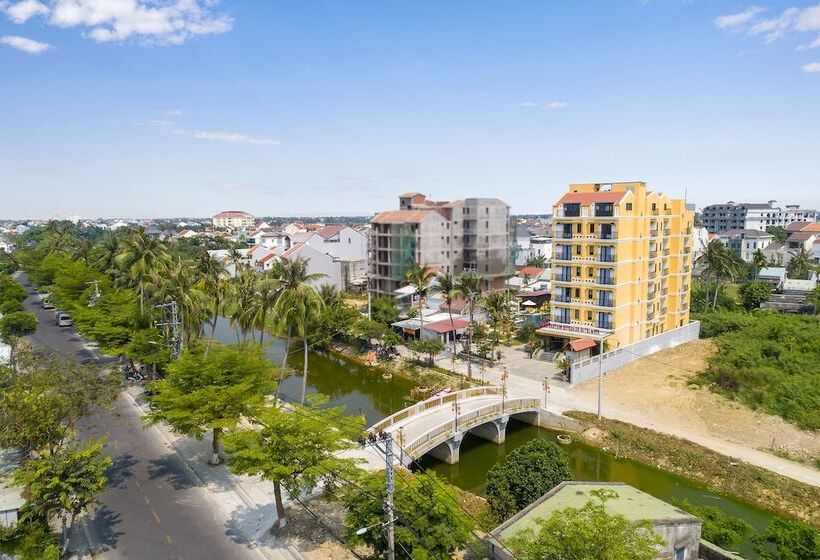 Hoi An Babylon Riverside Hotel & Spa