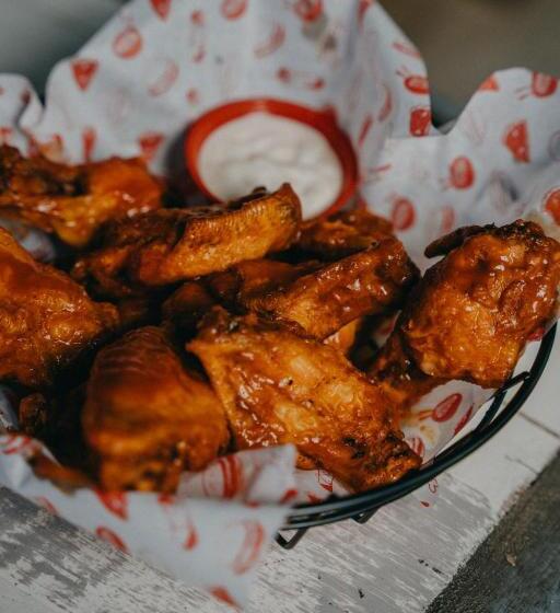 Hotel Island Lyfe Adventures