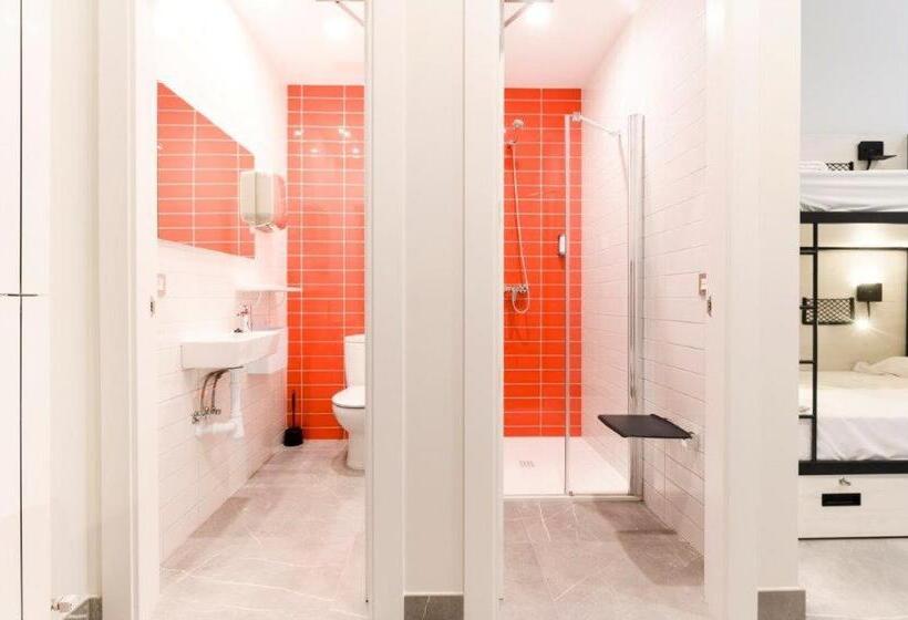 پانسیون Logunes