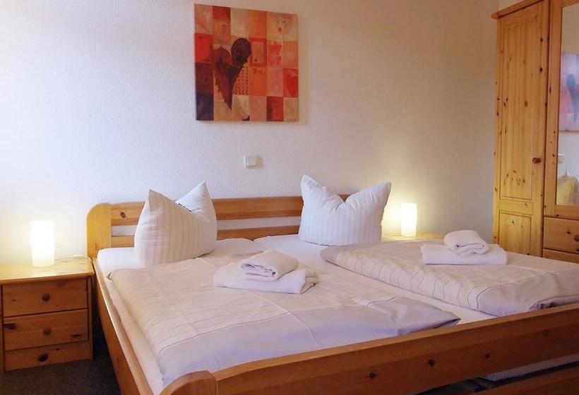 בית מלון כפרי Waren Alte Warener Zeitung