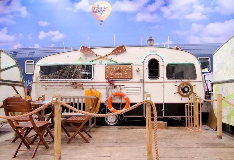 호텔 Basecamp Bonn