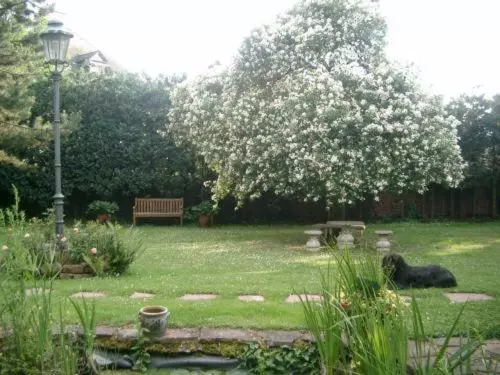 Hotelli Bastgen Bed & Breakfast