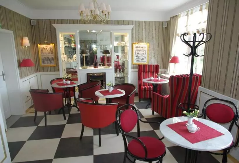 Hotelli & Café Daheim