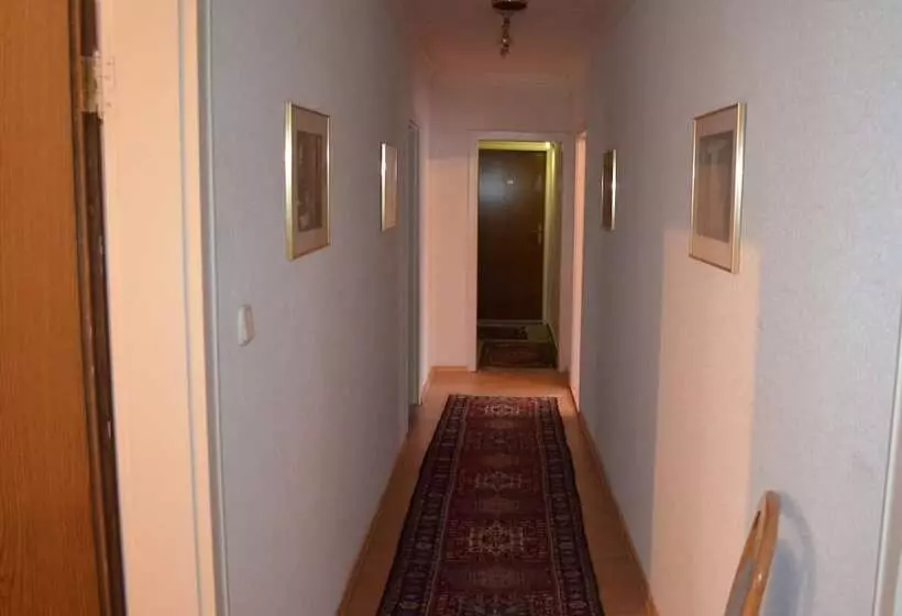 Hotelli Drei Schweizer