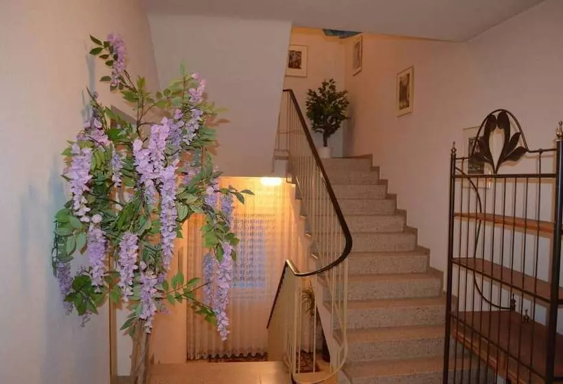 Hotelli Drei Schweizer