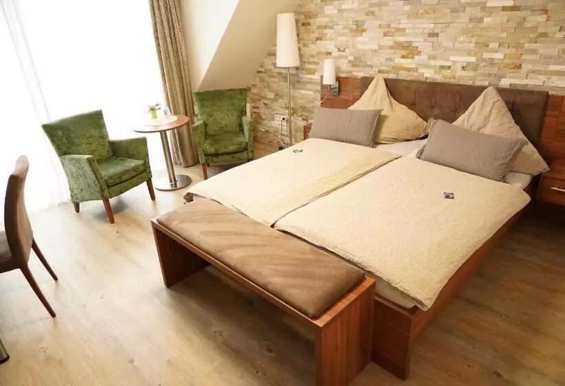 Hotelli Dreyer Garni