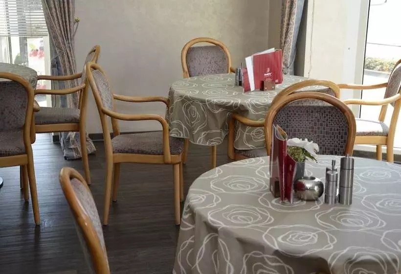 Hotelli Dreyer Garni