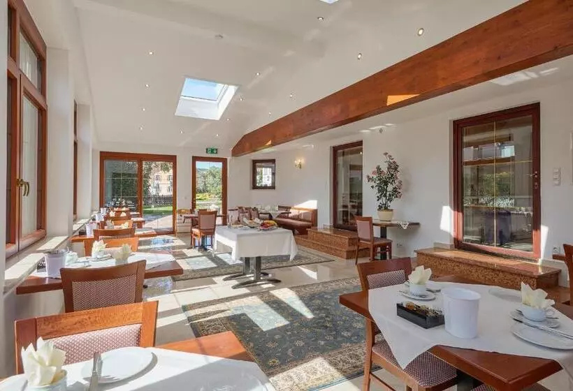 Hotelli Garni Demmel