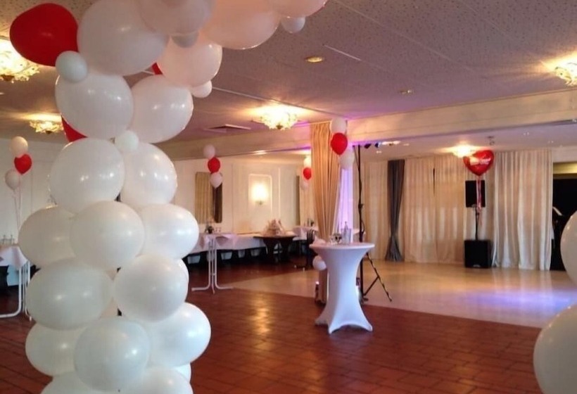 酒店 Garni Zum Dorfbrunnen