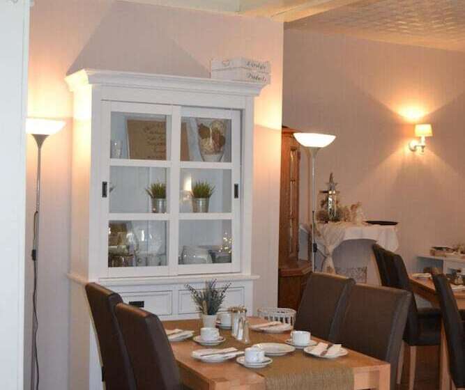 酒店 Garni Zum Dorfbrunnen