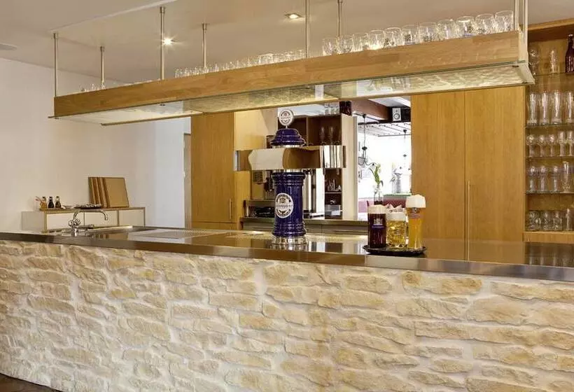 Hotelli Gasthof Lerner