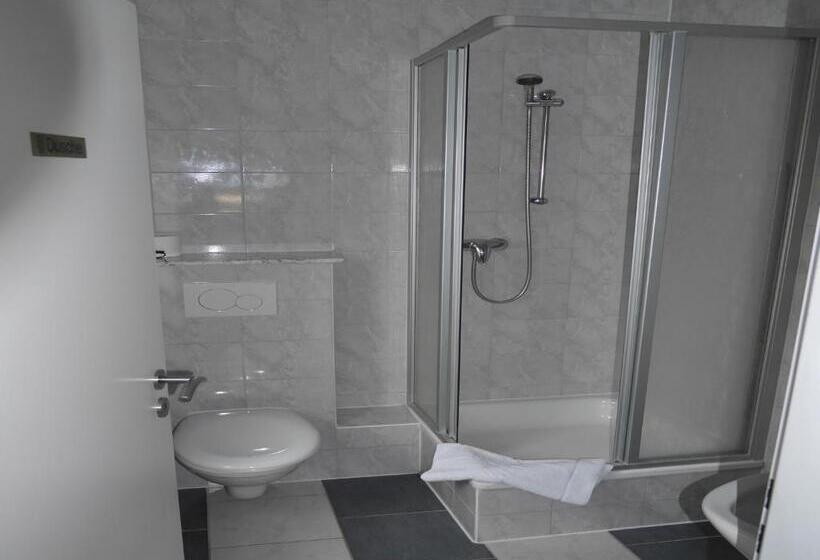 בית מלון כפרי Gästehaus Hanseat