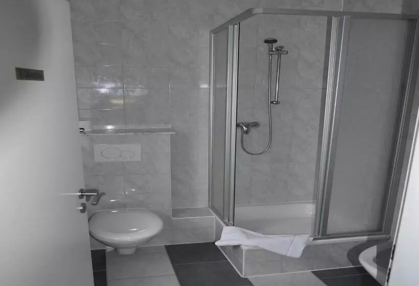 Hotelli Gästehaus Hanseat