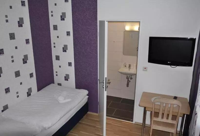 Hotelli Gästehaus Hanseat