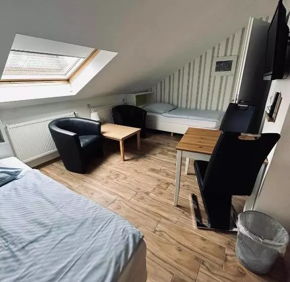 Hotelli Gästehaus Hanseat