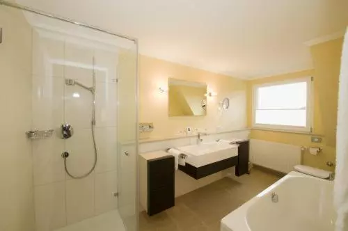 Hotelli Gästehaus Heinrich Schüchtermann