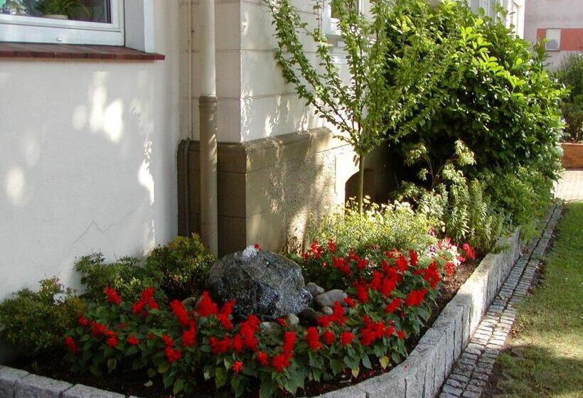 Отель Gästehaus Kehne