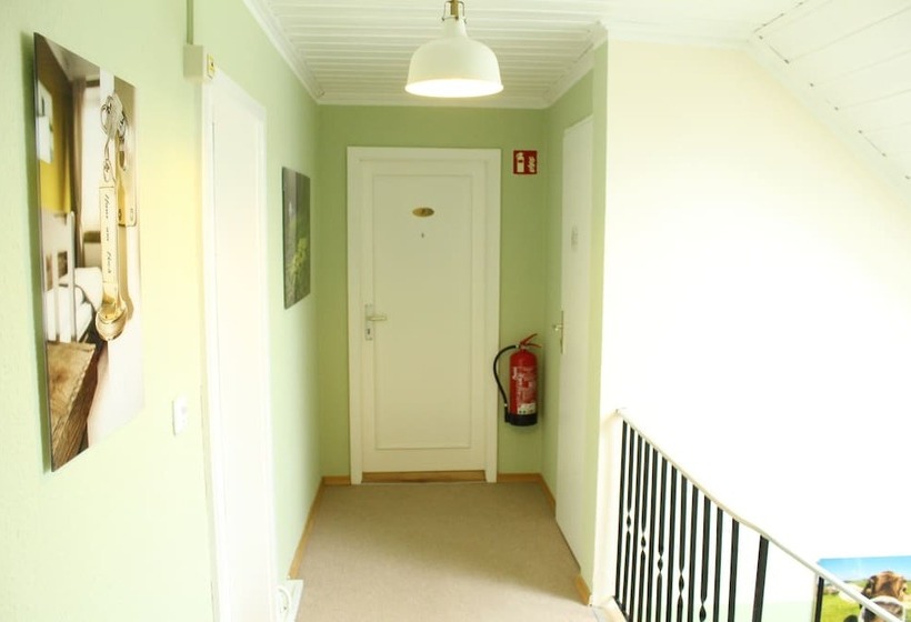 酒店 Haus Am Bach Gemütliche Pension