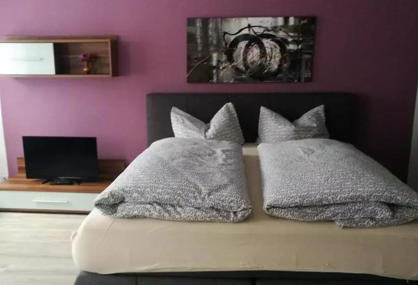 Hotelli Haus Linde Frauenwald Am Rennsteig