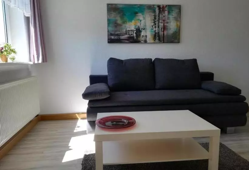 Hotelli Haus Linde Frauenwald Am Rennsteig