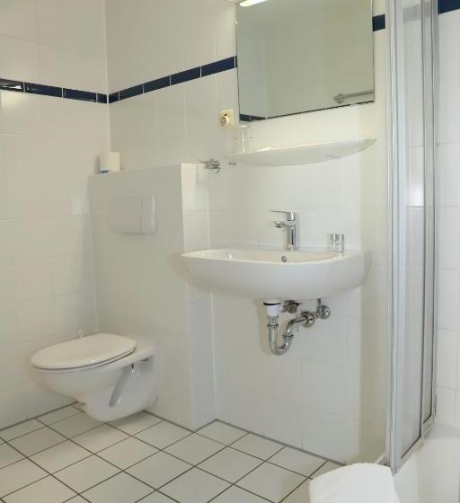 هتل Smart Hostel By Landgasthof Velber 24h7d