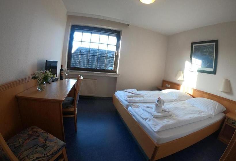 هتل Smart Hostel By Landgasthof Velber 24h7d