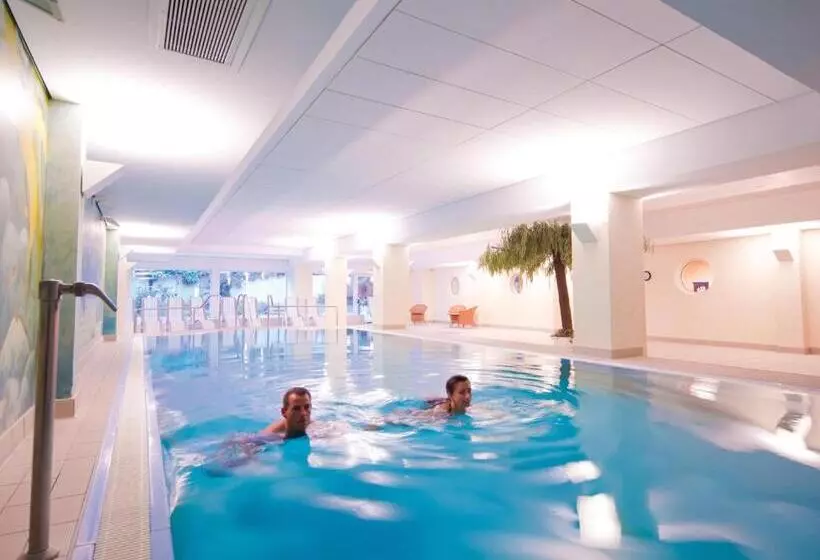 ホテル Morada Resort Kuhlungsborn