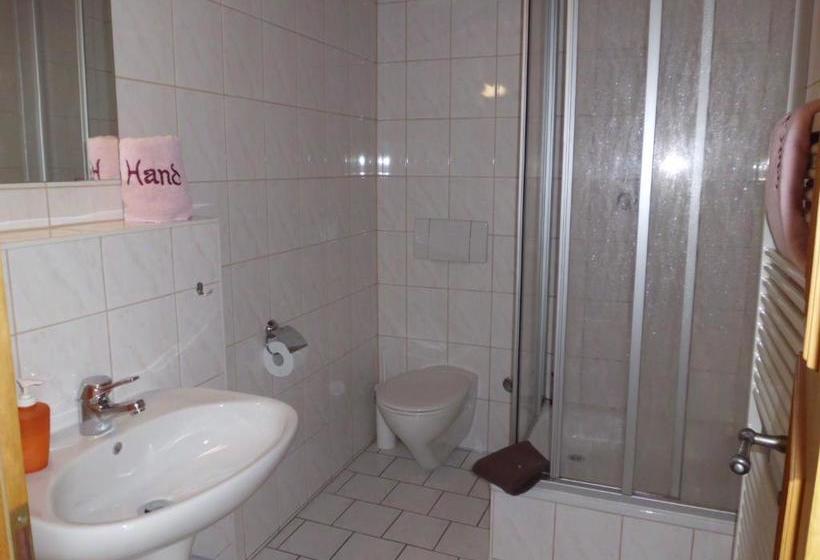 호텔 Thüringer Hof Hildburghausen