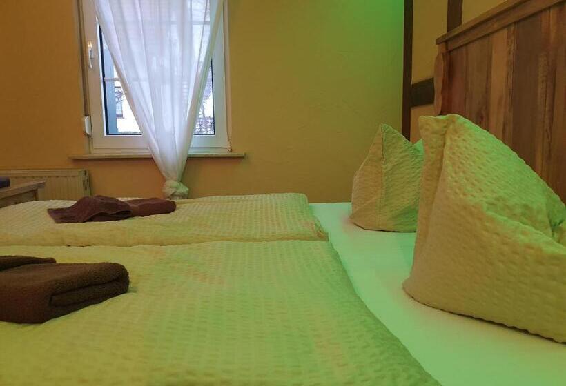 فندق Pension Zum Holzpantoffelmacher