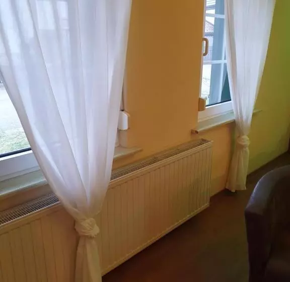 Hotelli Pension Zum Holzpantoffelmacher