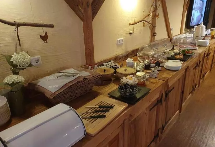 Hotelli Pension Zum Holzpantoffelmacher