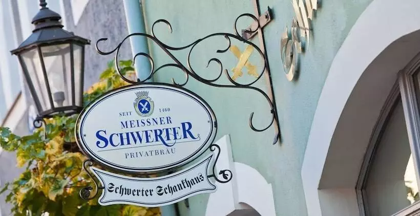 ホテル Schwerter Schankhaus &