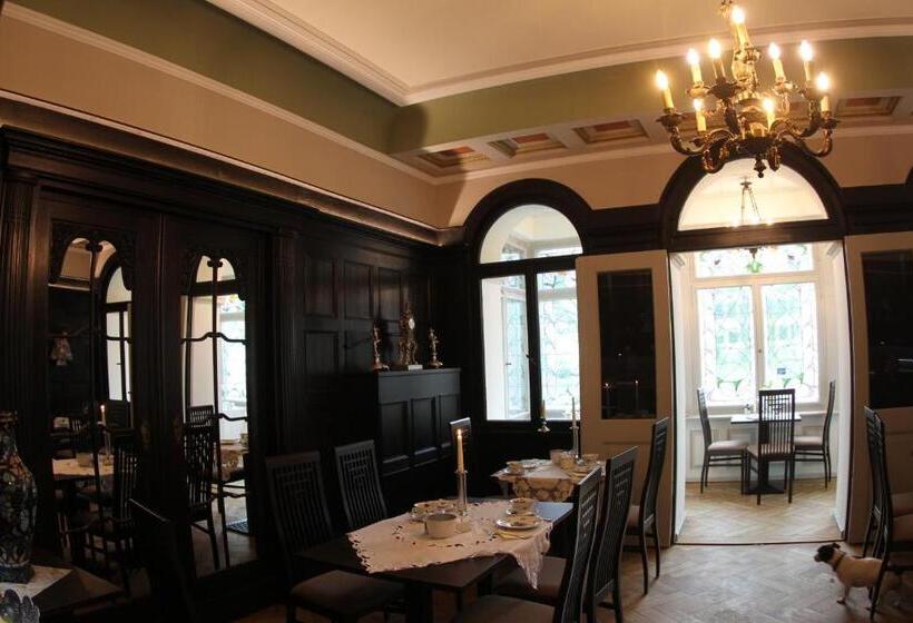 酒店 Villa Victoria