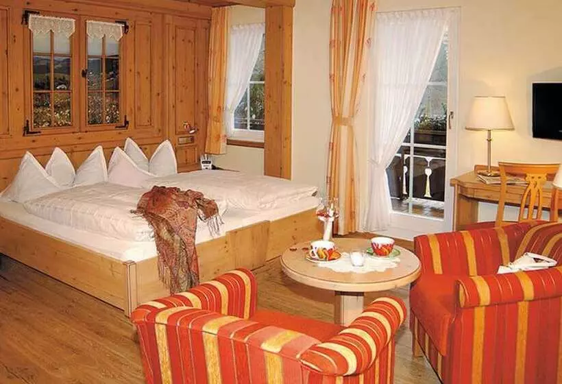 Schwarzwaldhotel Klumpp