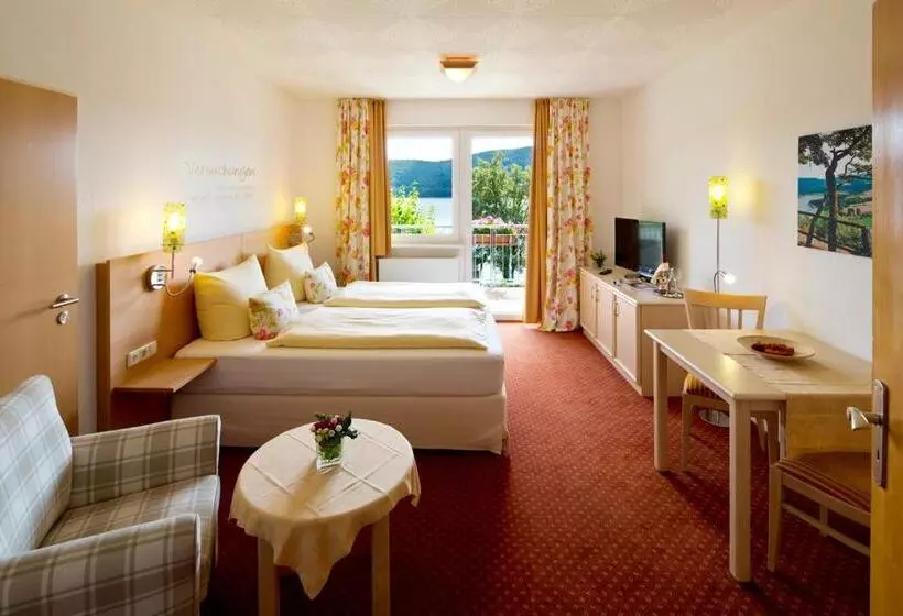 Plusnaturhotel Direkt Am Ederseeufer Waldhotel Wiesemann Und Ferienapartments