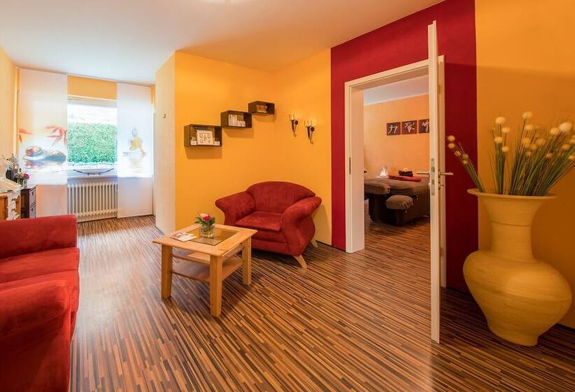 Plusnaturhotel Direkt Am Ederseeufer Waldhotel Wiesemann Und Ferienapartments