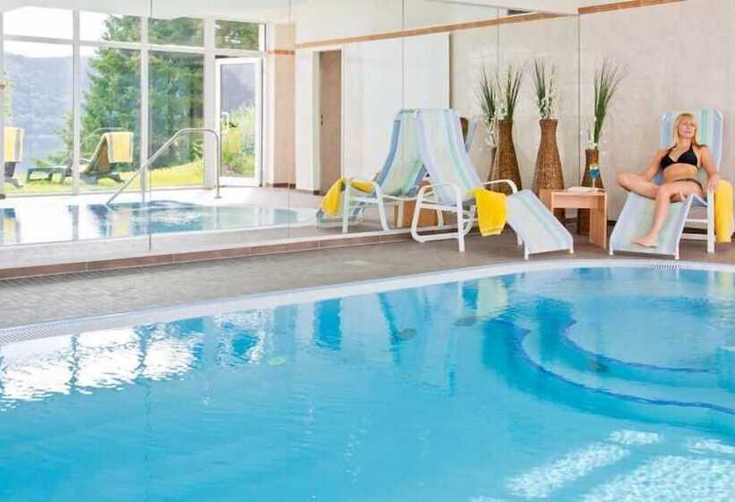 Plusnaturhotel Direkt Am Ederseeufer Waldhotel Wiesemann Und Ferienapartments