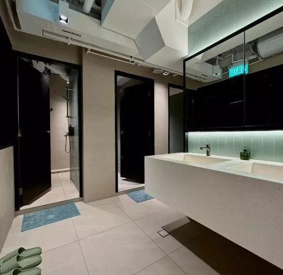 ユースホステル Jyu Capsule