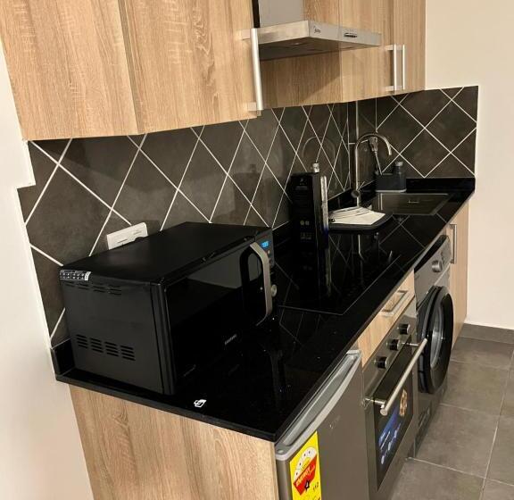 Accra Luxury Apartments At Oasis Park Residences