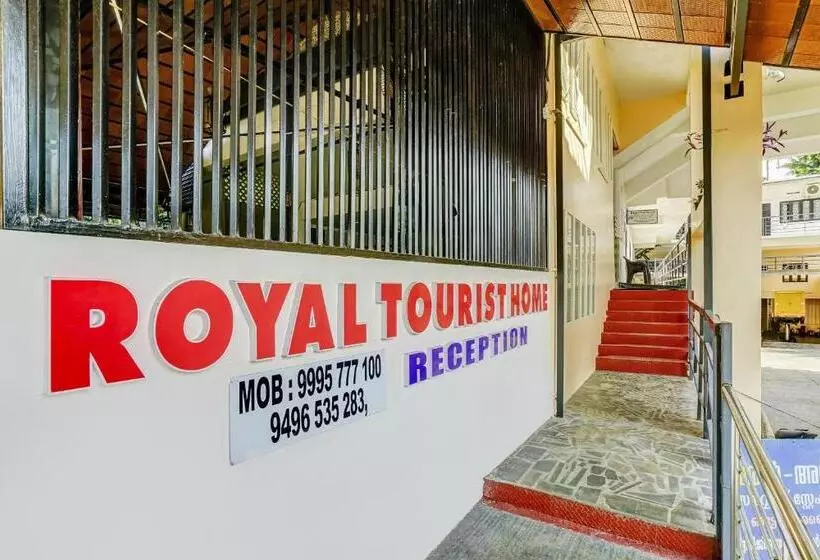 Hotelli Collection O Royal Tourist Home