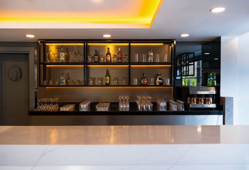 בית מלון כפרי Saint Star Kemer Adult Only +16