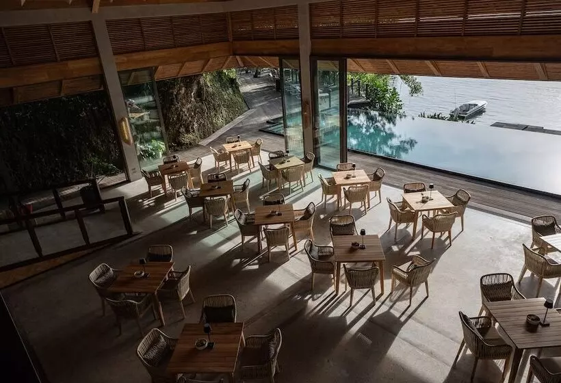 Manami Resort