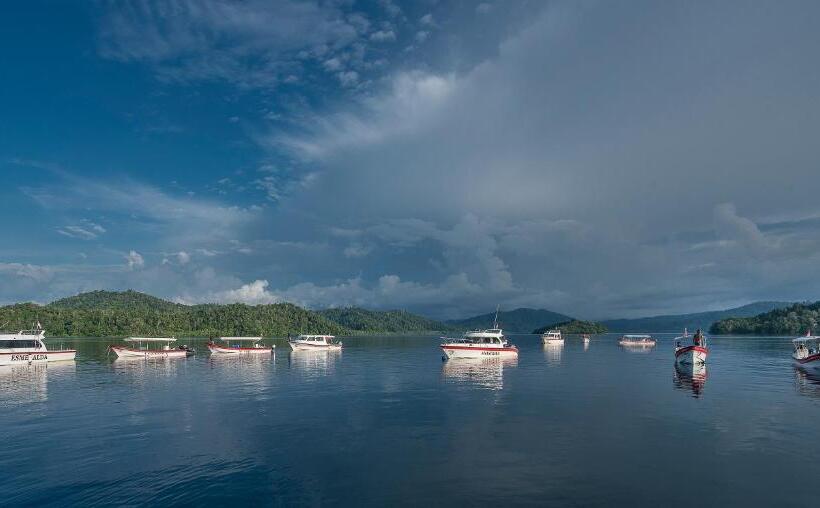 Papua Paradise Eco Resort