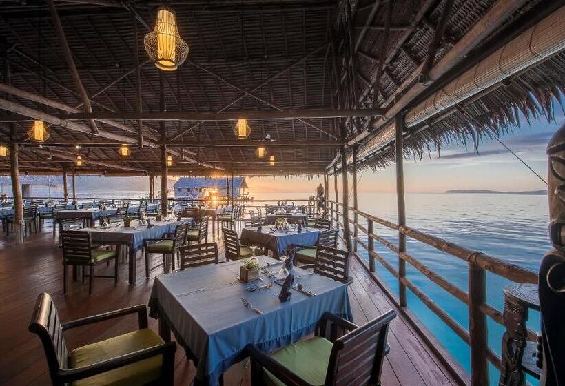 Papua Paradise Eco Resort