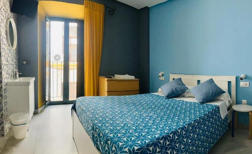 بنسيون Hostal Baobab