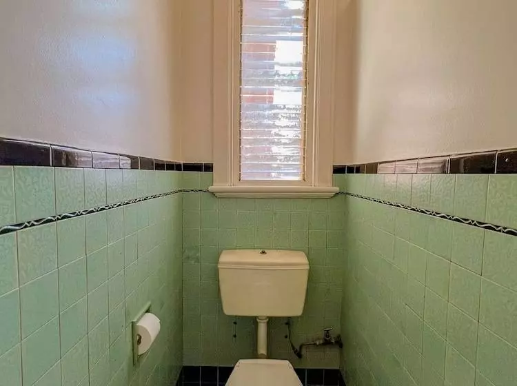 Commercial Hotel Bega