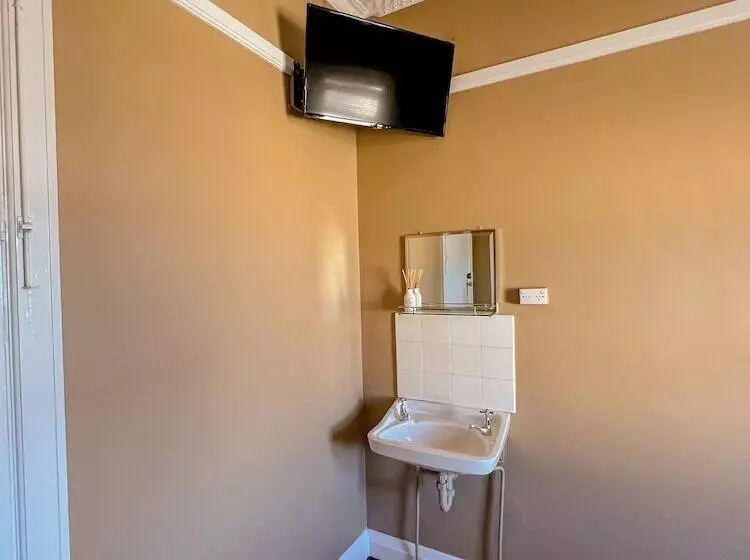 Commercial Hotel Bega