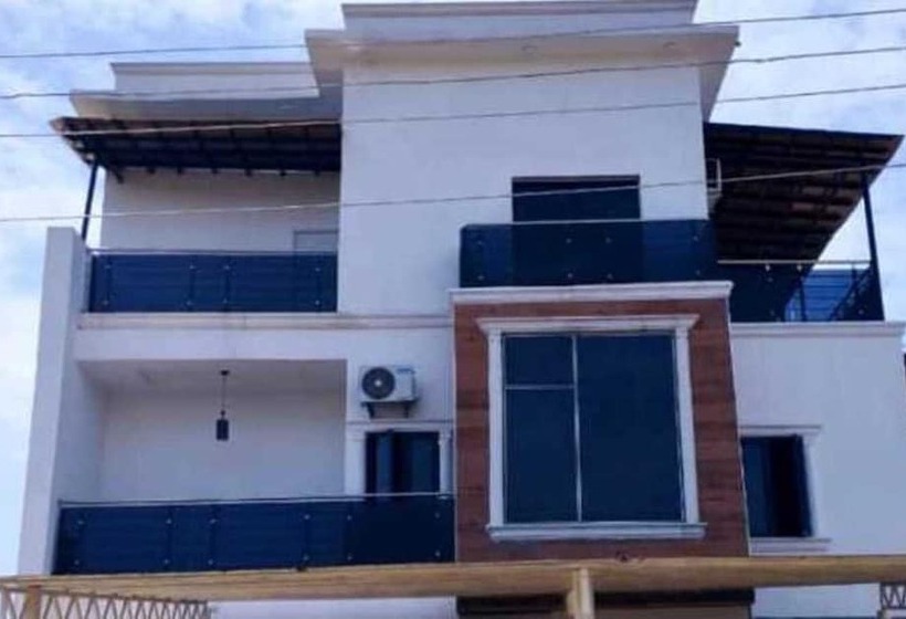 هتل Credence Resorts Aco