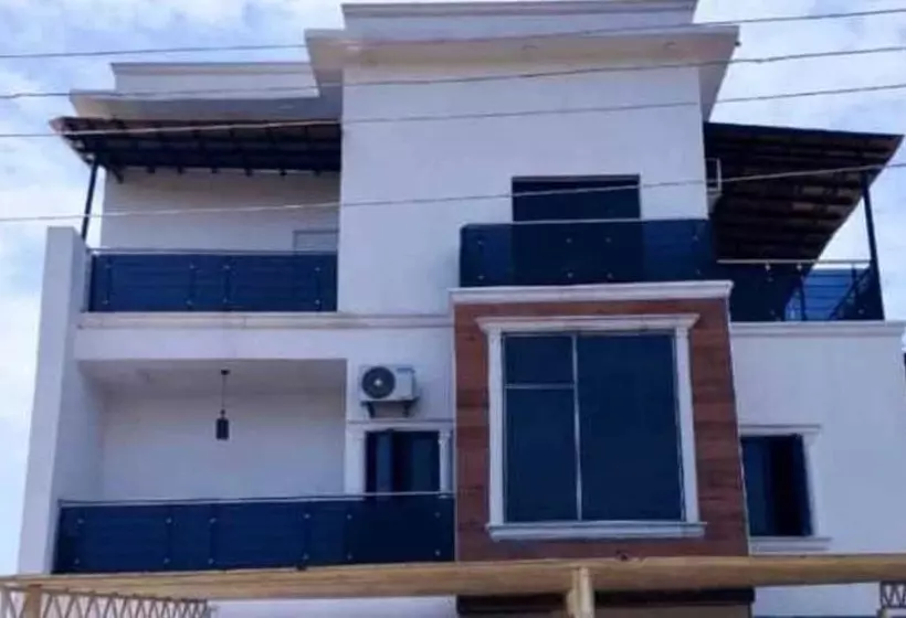 هتل Credence Resorts Aco